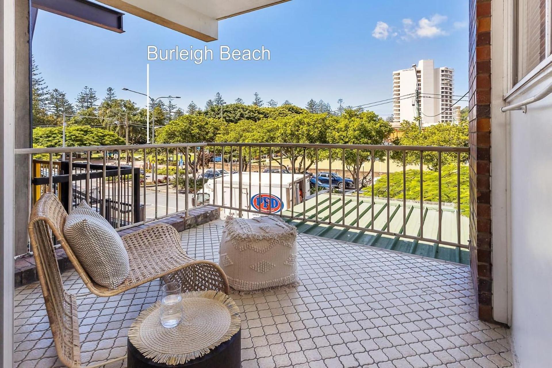 Апартаменты Beachside Bliss Your Ideal Coastal Hideaway Голд-Кост Экстерьер фото
